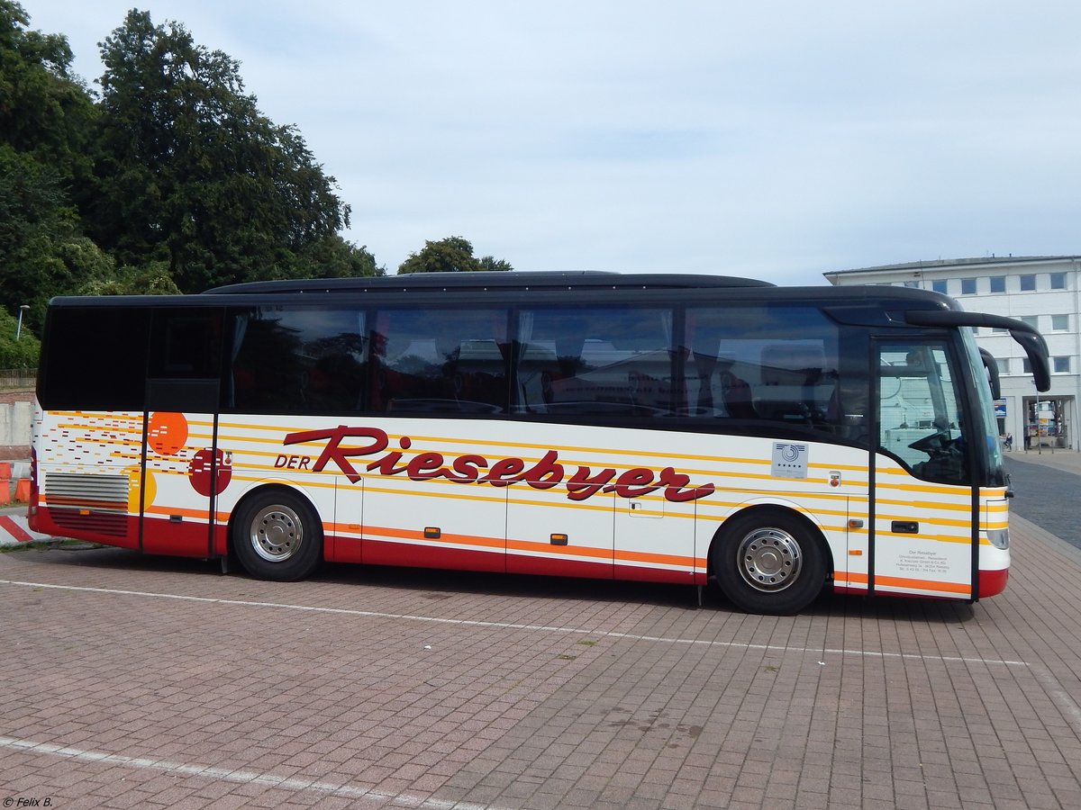 Mercedes Tourismo K von Der Riesebyer aus Deutschland im Stadthafen Sassnitz am 02.09.2017