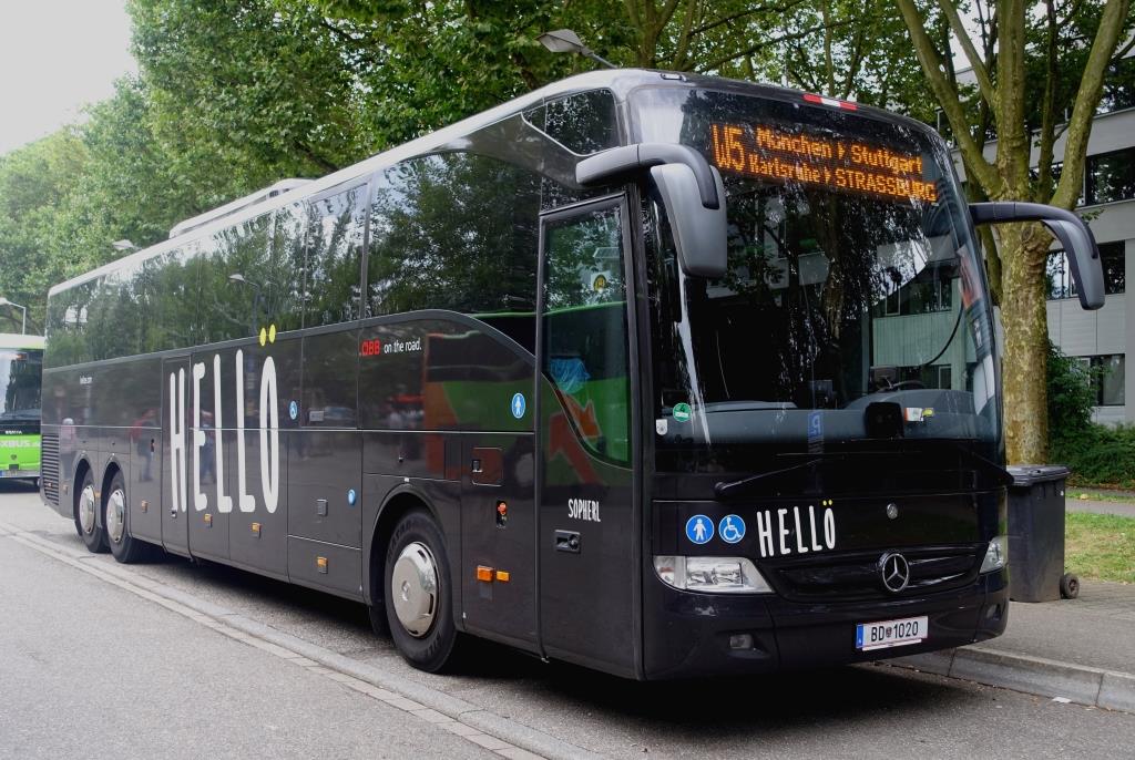 Mercedes Tourismo L  Hellö , Fernlinienbus der ÖBB, Karlsruhe HBf/ZOB 09.08.2016 