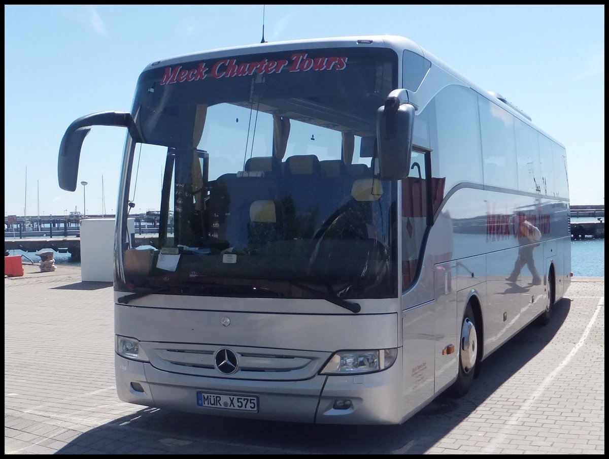 Mercedes Tourismo von Meck. Charter aus Deutschland im Stadthafen Sassnitz am 15.06.2014