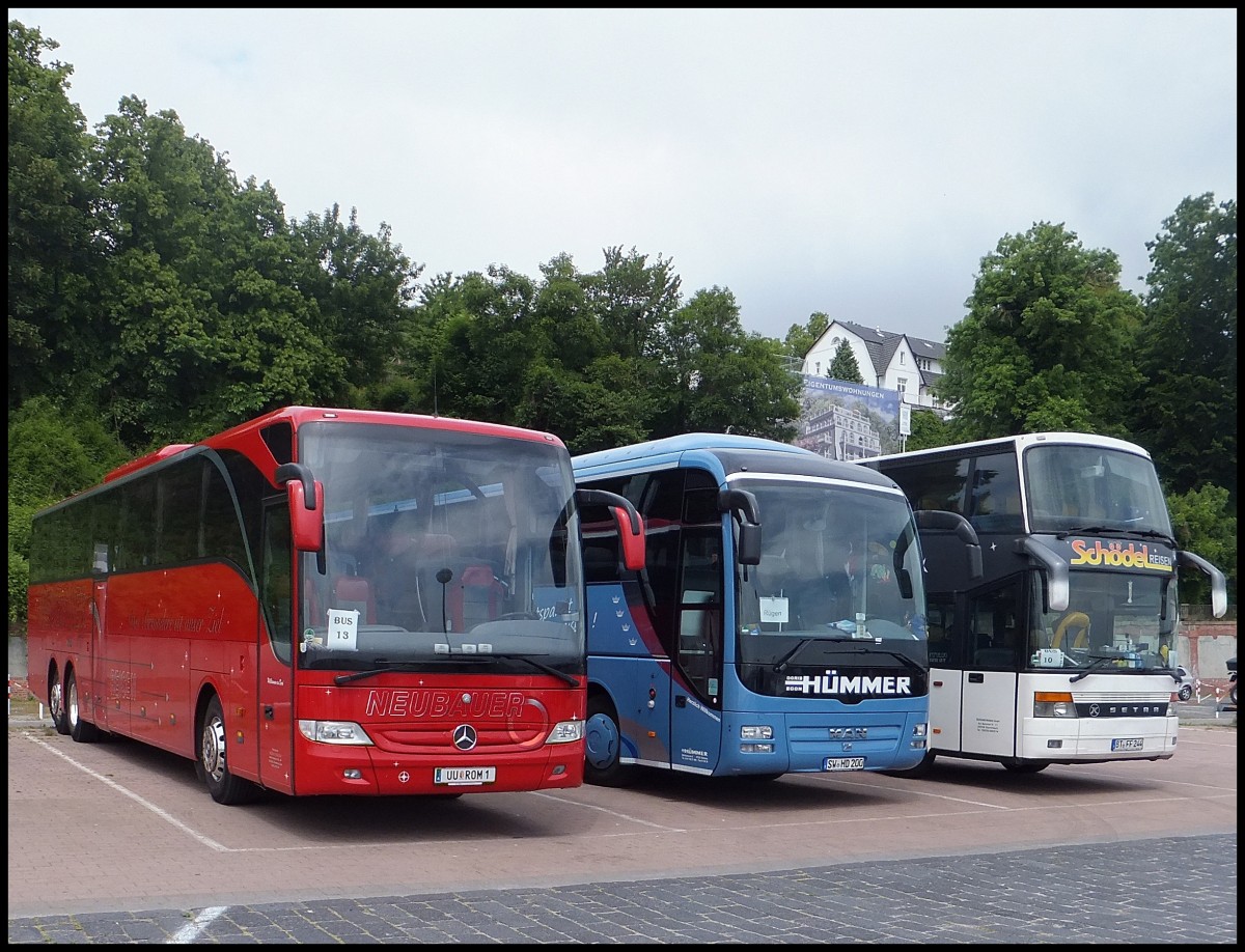 Mercedes Tourismo von Neubauer aus sterreich und MAN Lion's Coach von Hmmer aus Deutschland und Setra 328 DT von Schdel-Reisen (ex Eurobus ch) aus Deutschland im Stadthafen Sassnitz am 09.06.2013