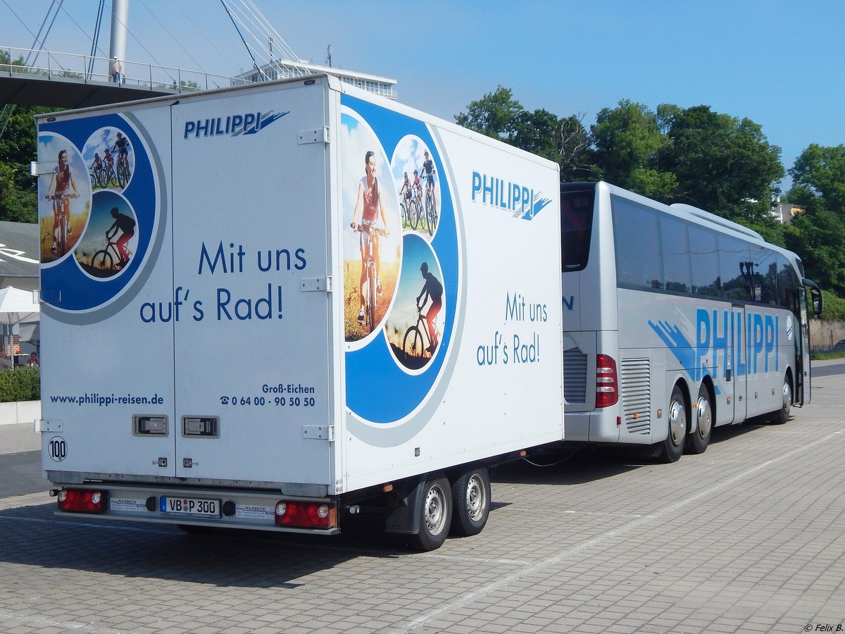 Mercedes Tourismo von Philippi aus Deutschland mit Anhänger im Stadthafen Sassnitz am 03.06.2018