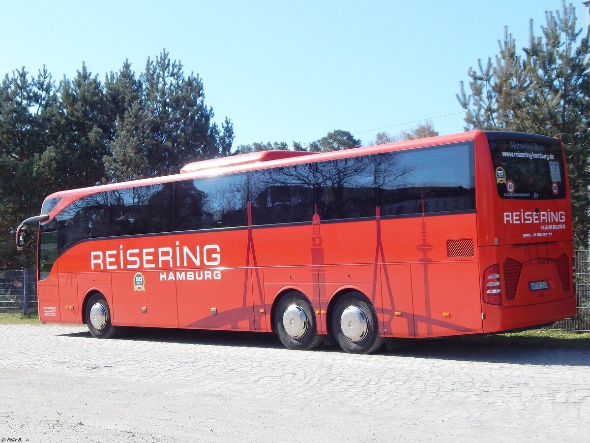 Mercedes Tourismo von Reisering Hamburg aus Deutschland in Binz am 14.04.2019