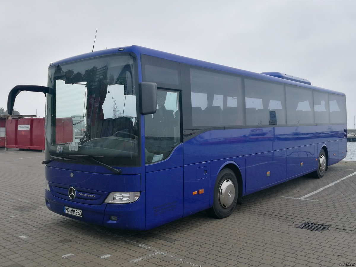 Mercedes Tourismo RH von Kleinschmidt's Busreisen aus Deutschland im Stadthafen Sassnitz am 14.10.2017