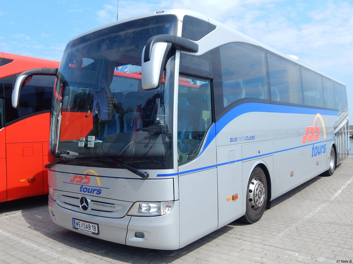 Mercedes Tourismo von Sab Tours aus Österreich im Stadthafen Sassnitz am 05.07.2015