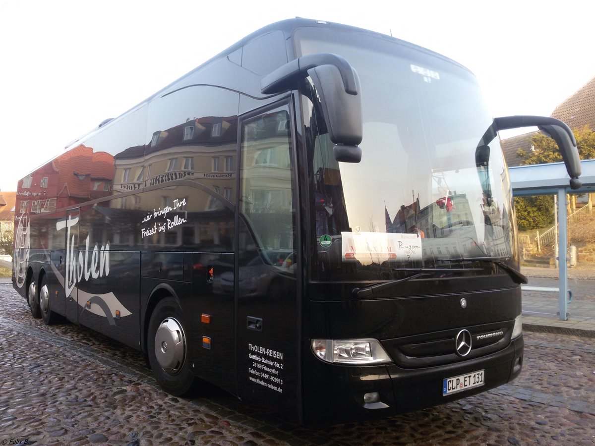 Mercedes Tourismo von Tholen aus Deutschland in Bergen am 16.03.2015