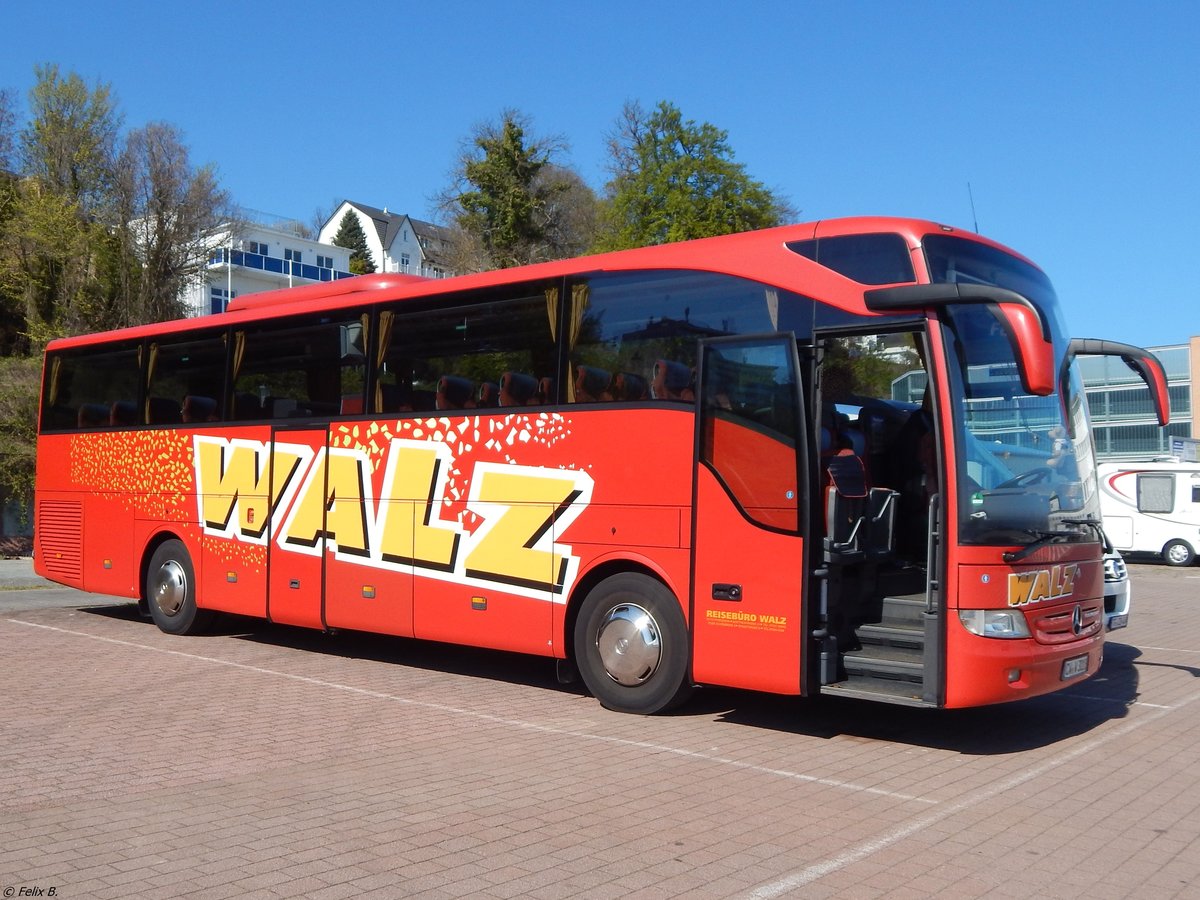 Mercedes Tourismo von Walz aus Deutschland im Stadthafen Sassnitz am 06.05.2016