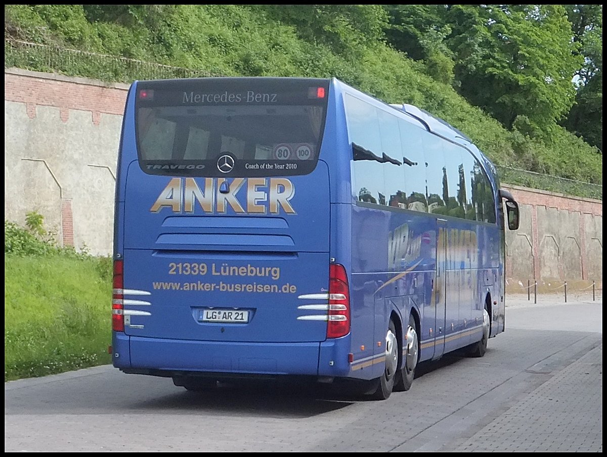 Mercedes Travego von Anker aus Deutschland im Stadthafen Sassnitz am 29.05.2014