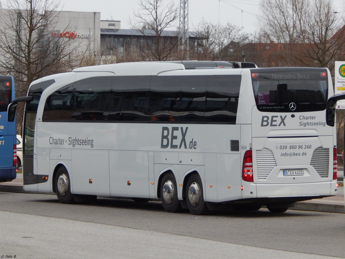Mercedes Travego von BEX aus Deutschland in Rostock am 25.01.2018