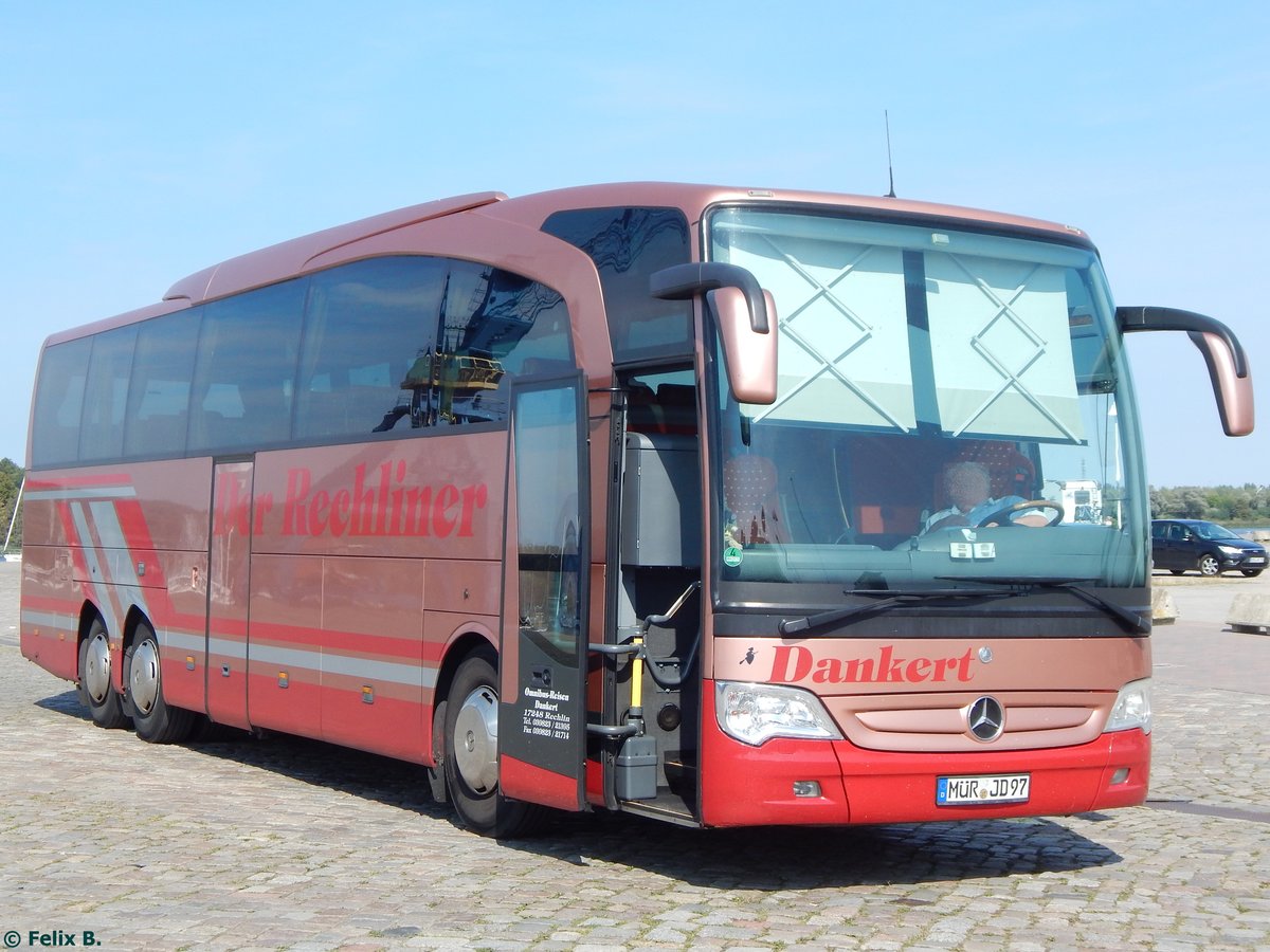 Mercedes Travego von Dankert aus Deutschland in Rostock am 14.09.2016