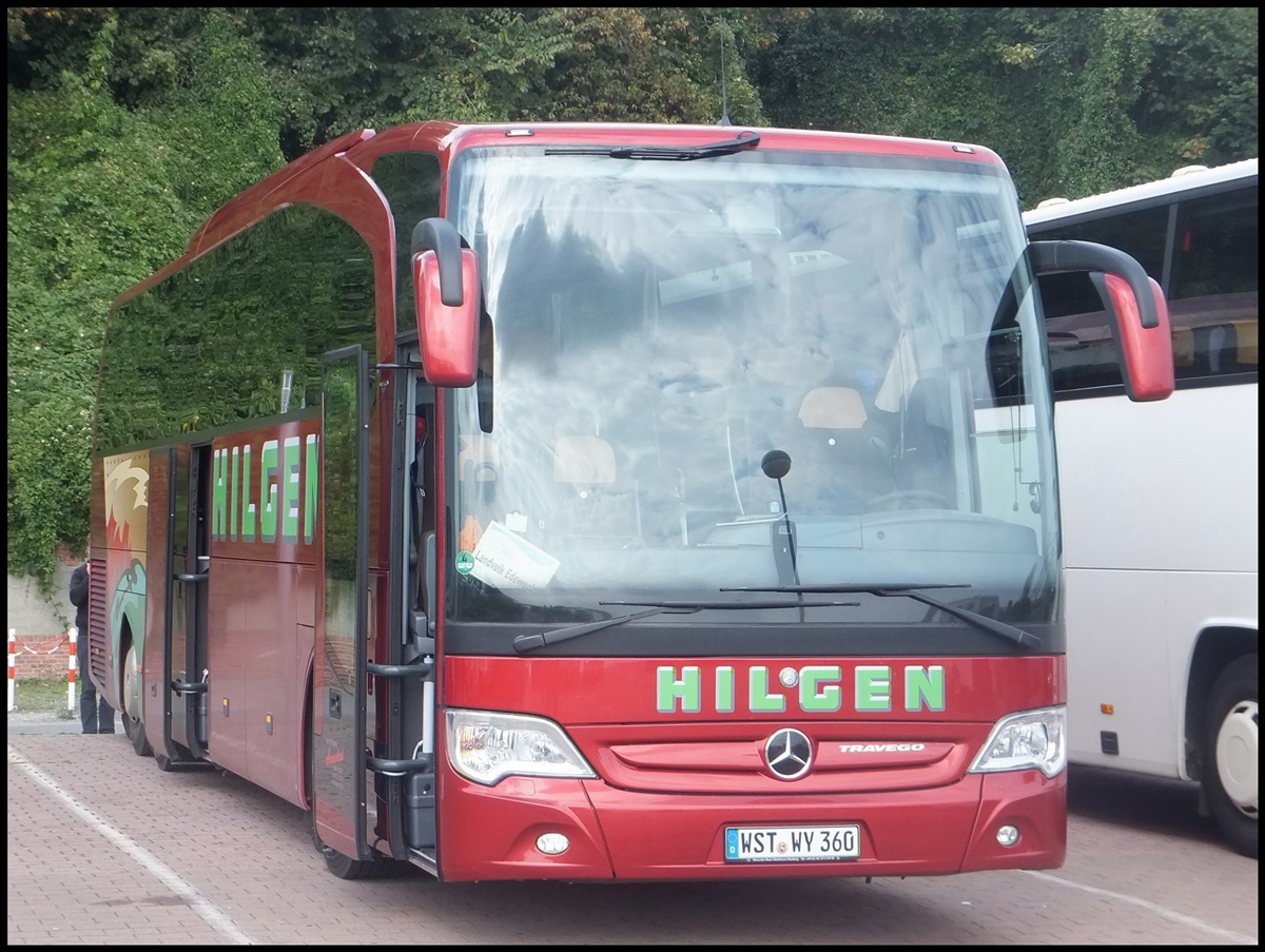 Mercedes Travego von Hilgen aus Deutschland im Stadthafen Sassnitz am 21.09.2013