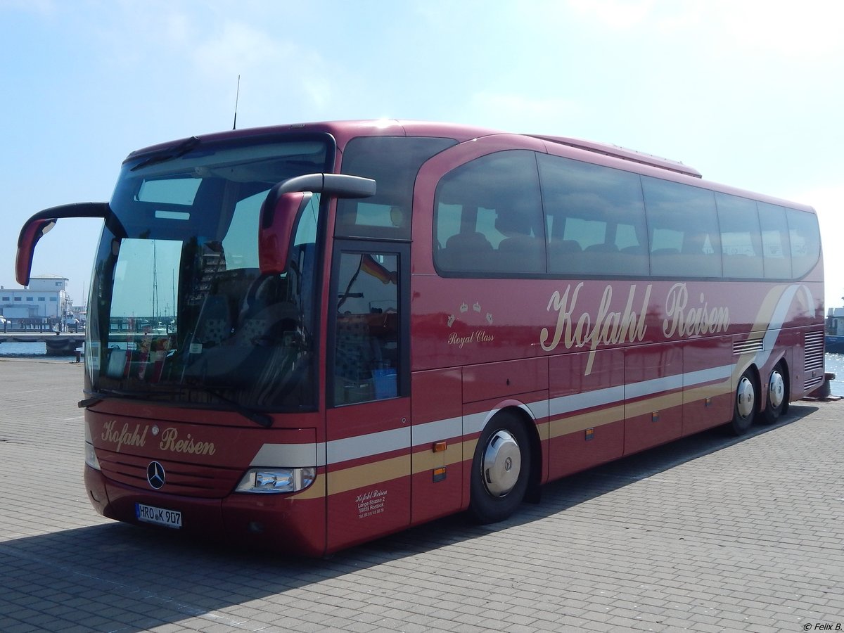 Mercedes Travego von Kofahl Reisen aus Deutschland im Stadthafen Sassnitz am 03.06.2018