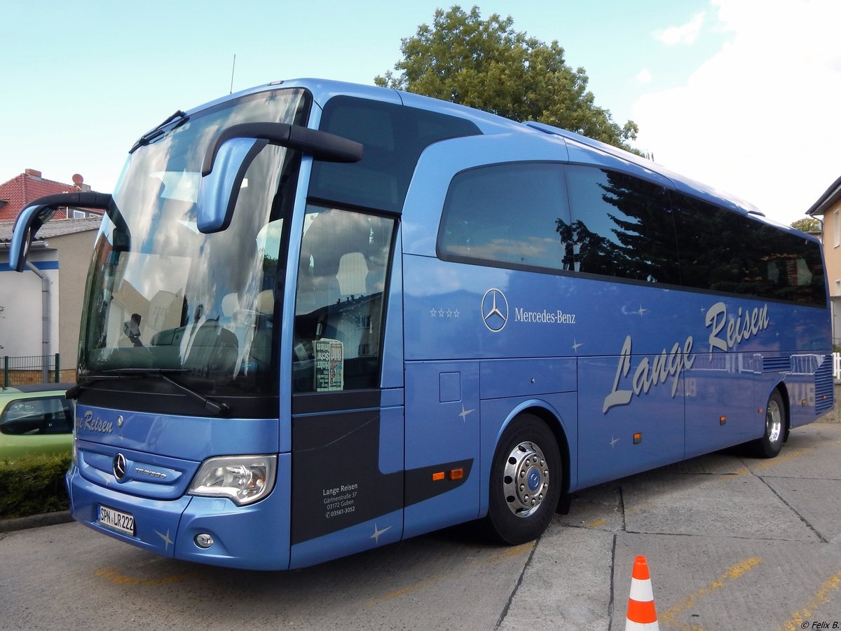 Mercedes Travego von Lange Reisen aus Deutschland in Sassnitz am 02.09.2015