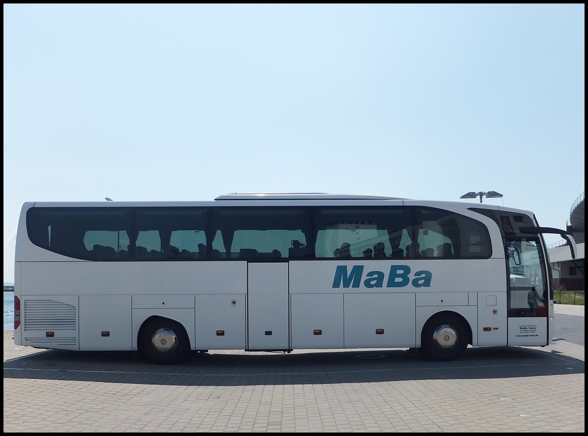 Mercedes Travego von MaBa aus Deutschland im Stadthafen Sassnitz am 08.06.2013