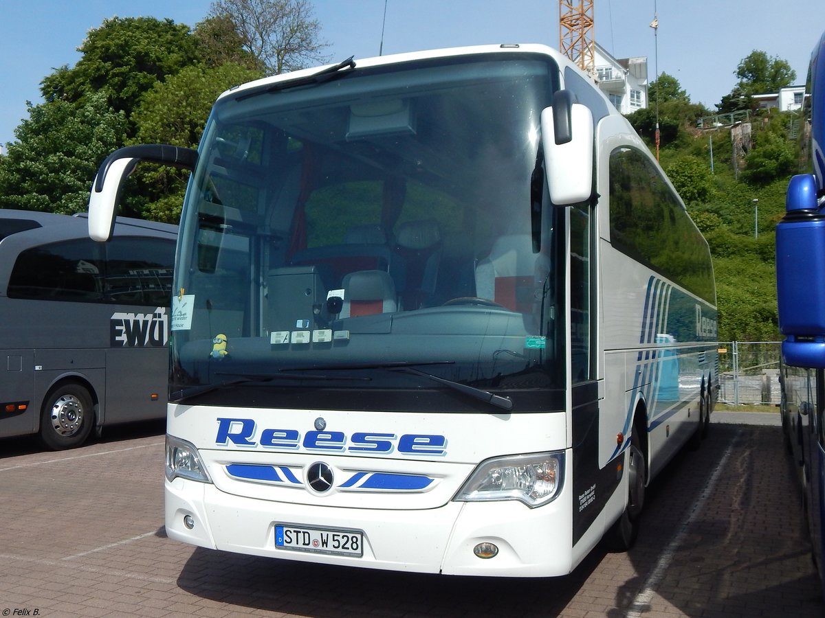 Mercedes Travego von Reese Reisen aus Deutschland im Stadthafen Sassnitz am 21.05.2018
