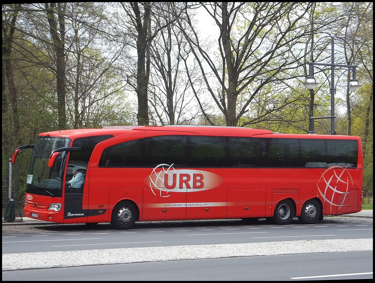 Mercedes Travego von URB aus Deutschland in Berlin am 25.04.2013 