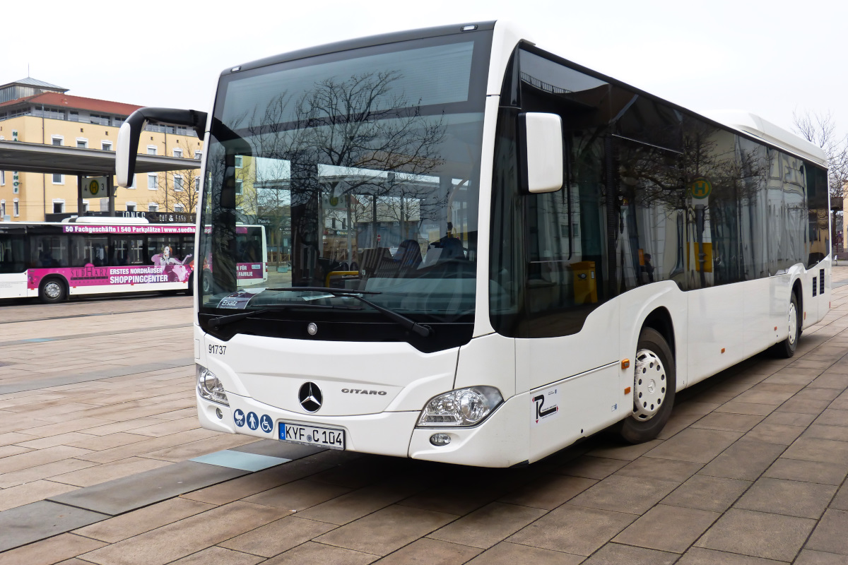 Meredes Benz Citaro eines privaten Unternehmens eingesetzt im Scheinenersatzverkehr. Busbahnhof Nordhausen 13.03.2016