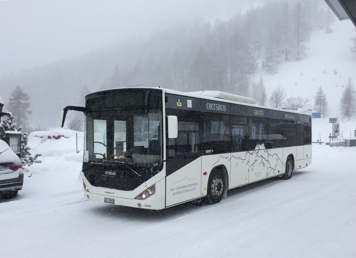 Ming Bus, Sils Maria. Otokar Kent C (GR 12'969) in Sils Baselgia, San Lurench. (28.12.2020)