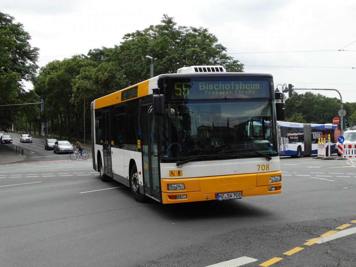 MVG MAN Linienbus 708 am 19.08.15 in Mainz Hbf 