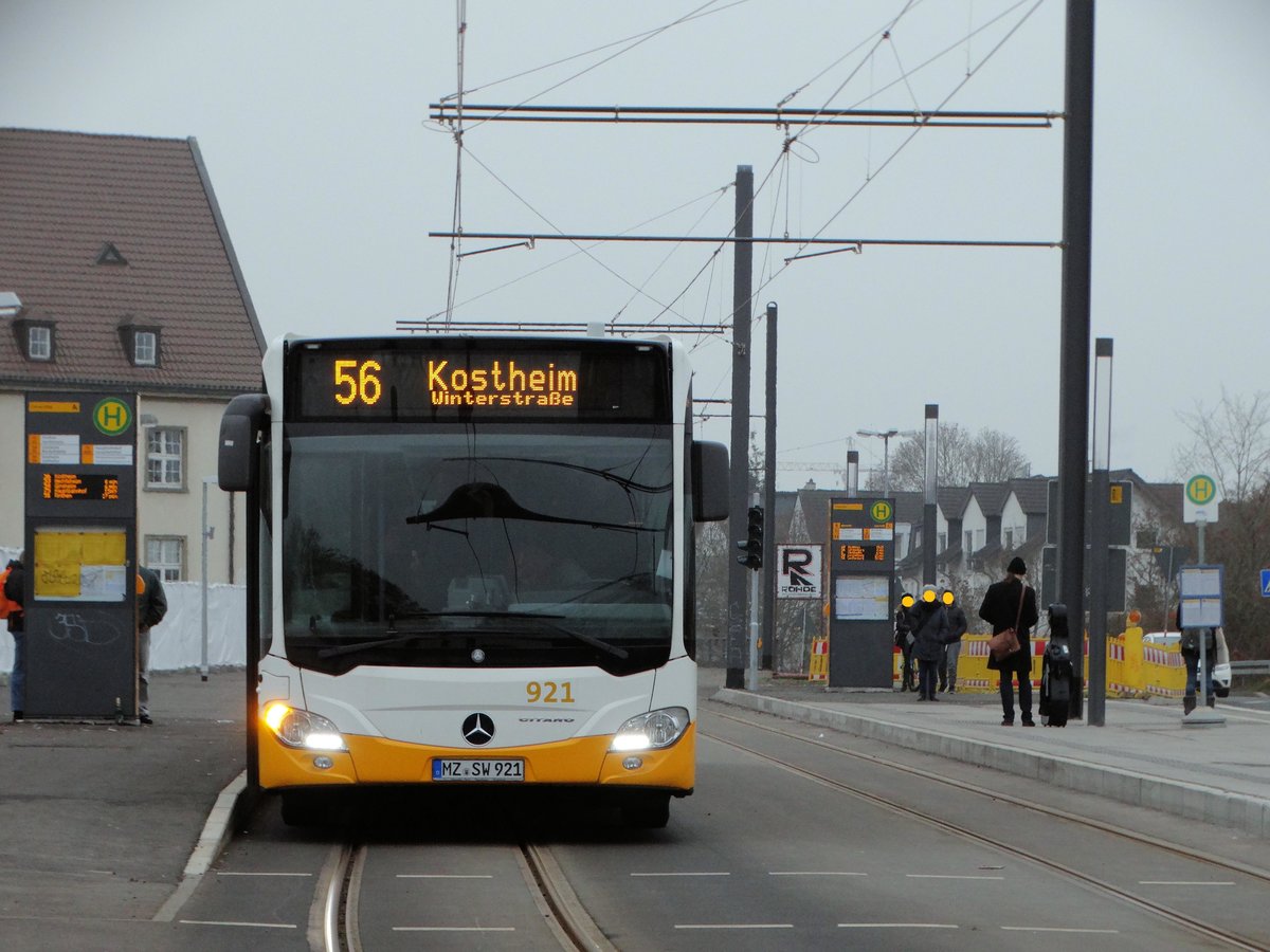 MVG Mercedes Benz Citaro 2 (Euro 6) G Wagen 921 am 17.12.16 in Mainz Universität