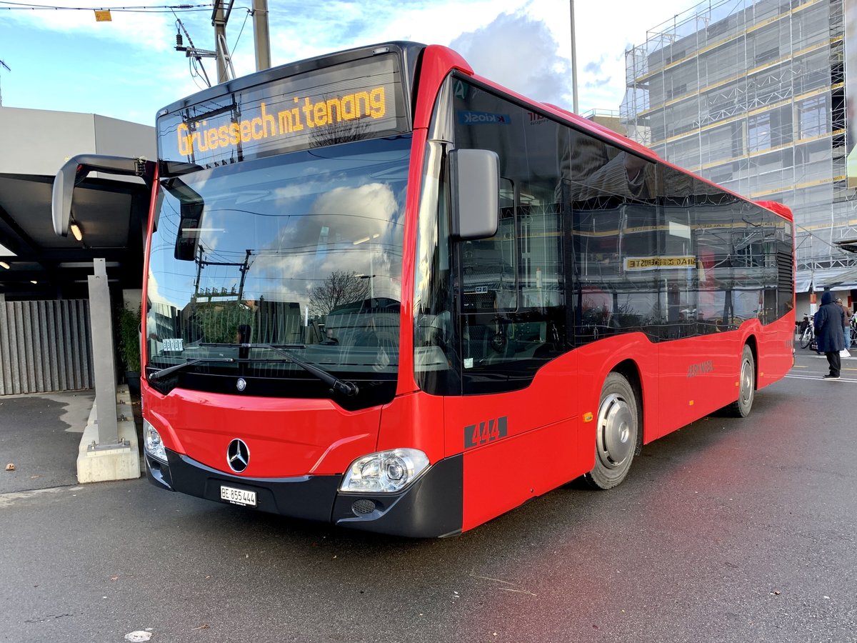 Nacher übernimmt Bernmobil die Linien um Münsigen, Neuer C2 K hybrid Nr. 444 beim eröffnungsanlass am 14.12.19 in Münsingen.