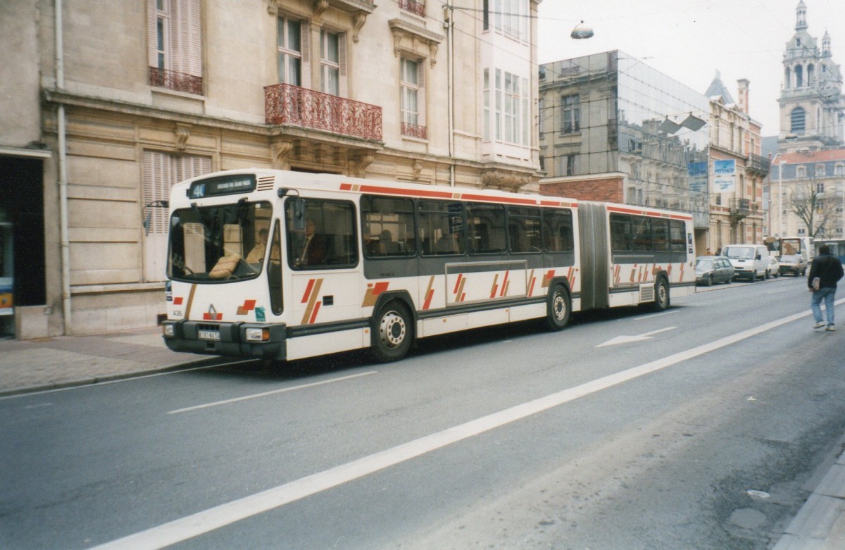 Nancy : Renault PR 180.2 mit Lackierung des Endes der 90er am 16/05/1998.