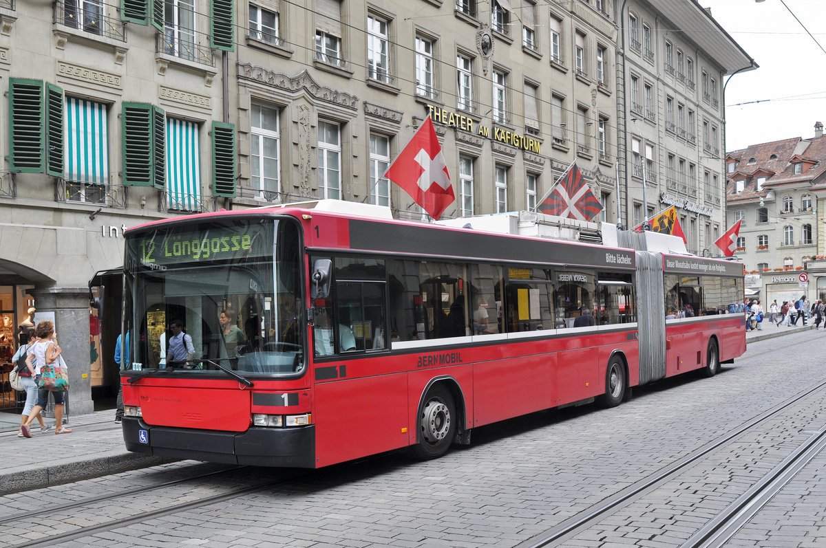 NAW Hess Trolleybus 1, auf der Linie 12 unterwegs in der Marktgasse. Die Aufnahme stammt vom 09.06.2017.