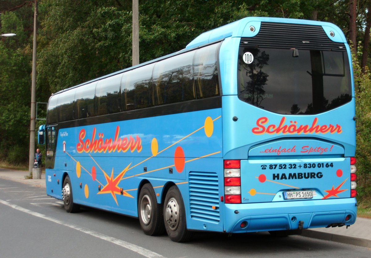 Neoplan Cityliner am 06.10.11 in Ahlbeck