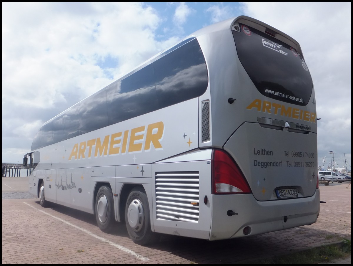 Neoplan Cityliner von Artmeier aus Deutschland im Stadthafen Sassnitz am 04.05.2014