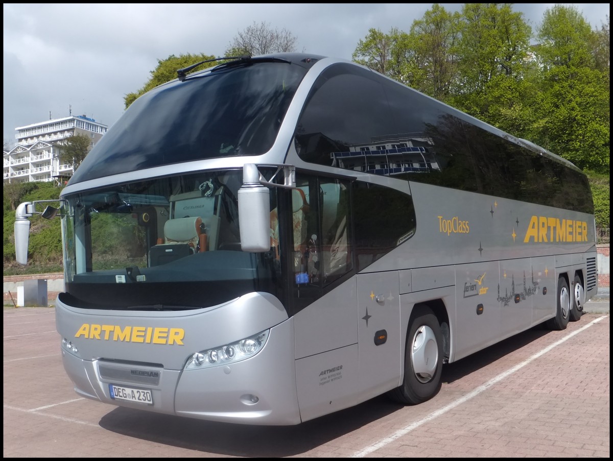 Neoplan Cityliner von Artmeier aus Deutschland im Stadthafen Sassnitz am 04.05.2014