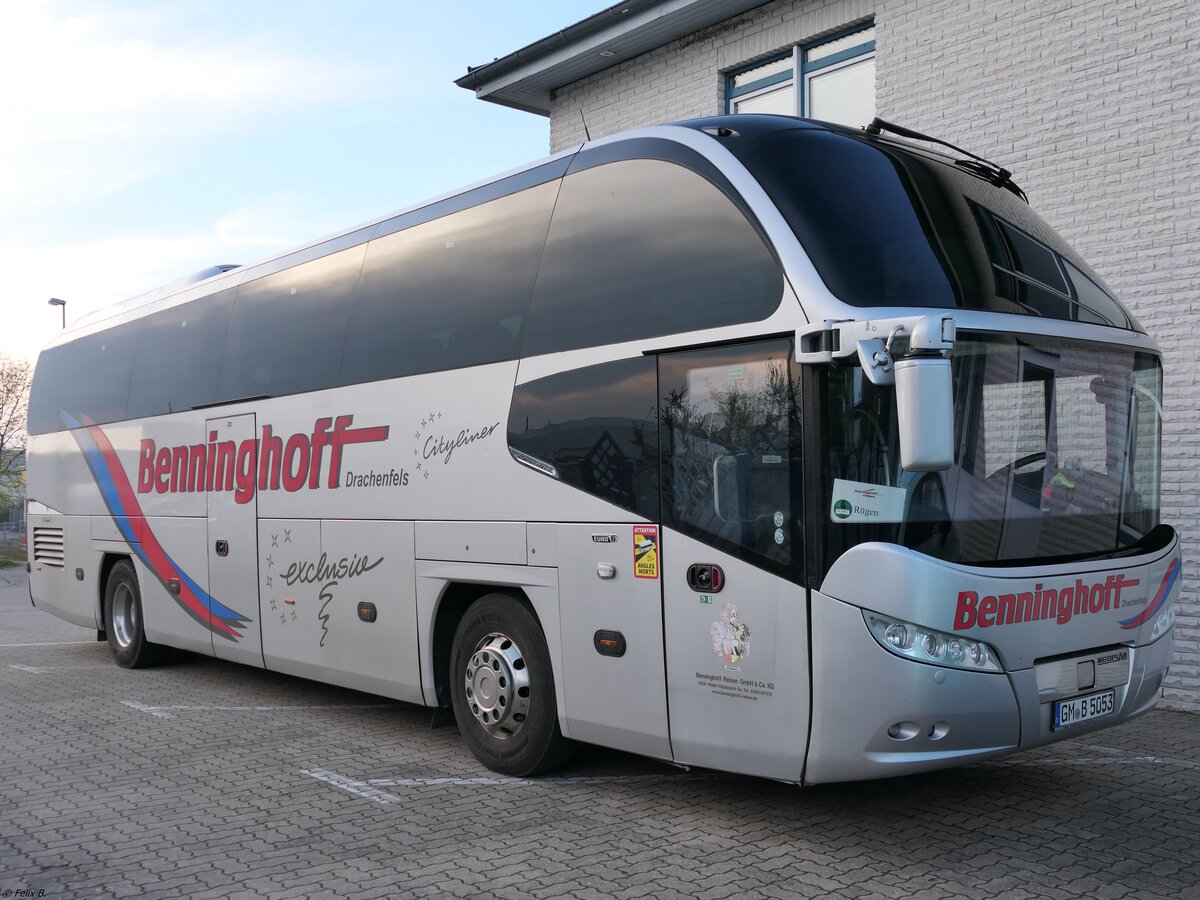 Neoplan Cityliner von Benninghoff aus Deutschland im Gewerbegebiet Sassnitz am 27.04.2024