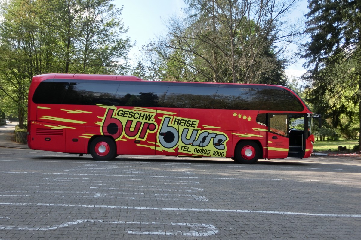 Neoplan Cityliner von Bur Busse am 09.04.2015 in Bad Bergzabern