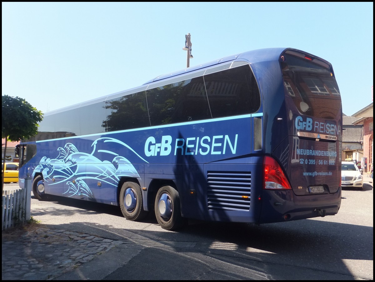 Neoplan Cityliner von GFB-Reisen aus Deutschland in Sassnitz am 23.07.2013