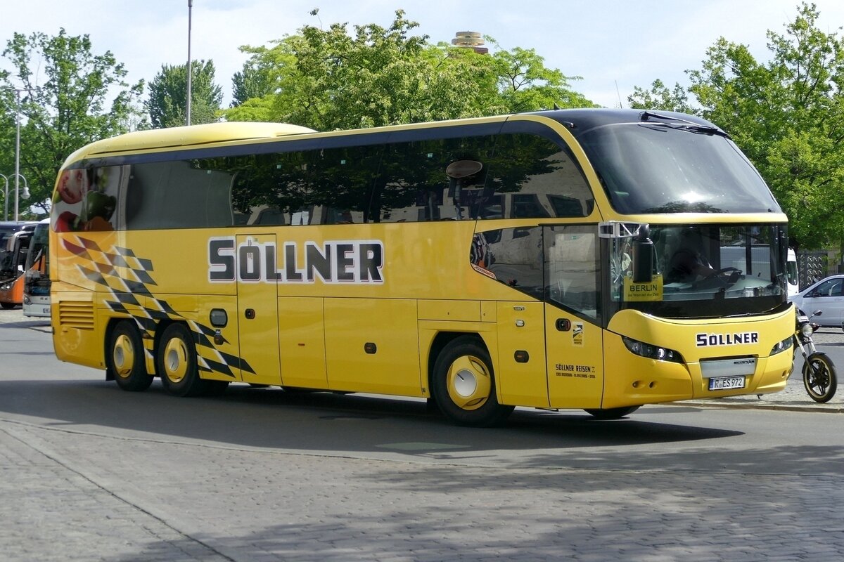 Neoplan CityLiner L von Söllner Reisen. Berlin im Mai 2023.
