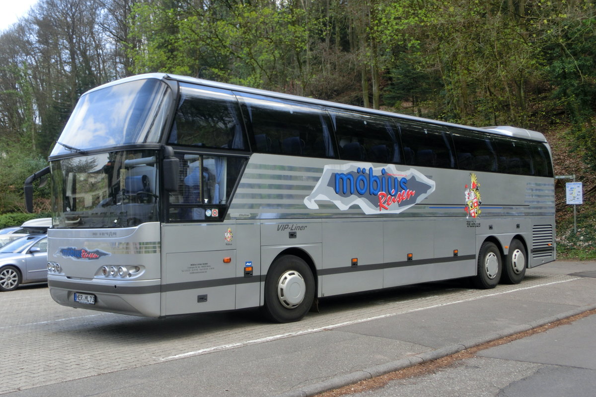 Neoplan Cityliner von Möbius Reisen am 17.04.2019 in Bad Bergzabern