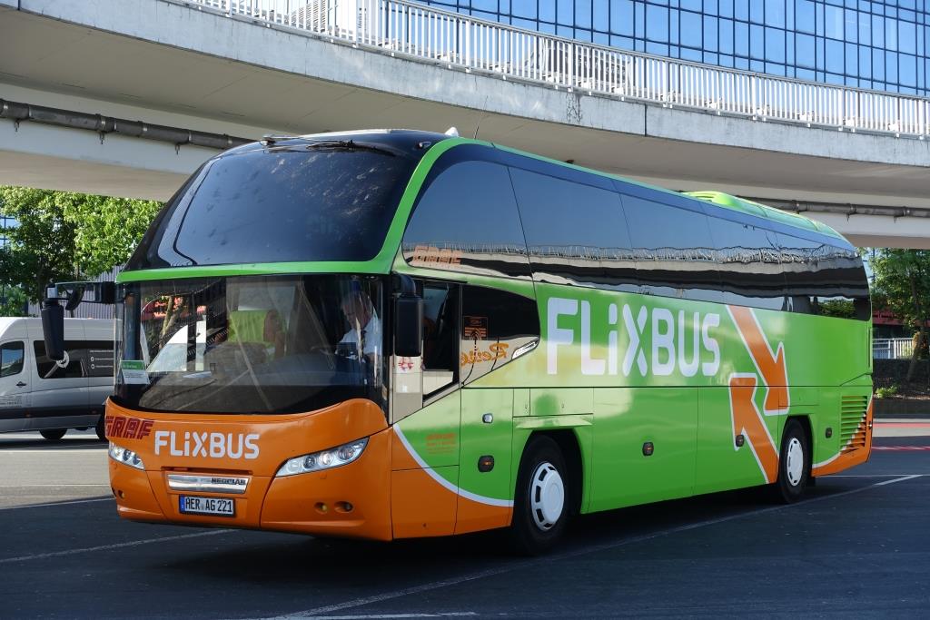 Neoplan Cityliner N 1216  Flixbus - Graf , Frankfurt Flughafen 05.05.2018