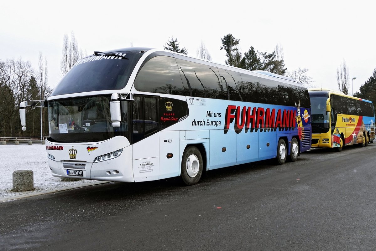 Neoplan Cityliner vom 'Reisedienst E.J. Fuhrmann'. Zur Grünen Woche in Berlin /Olympischer Platz im Januar 2019. (Grüne Woche)