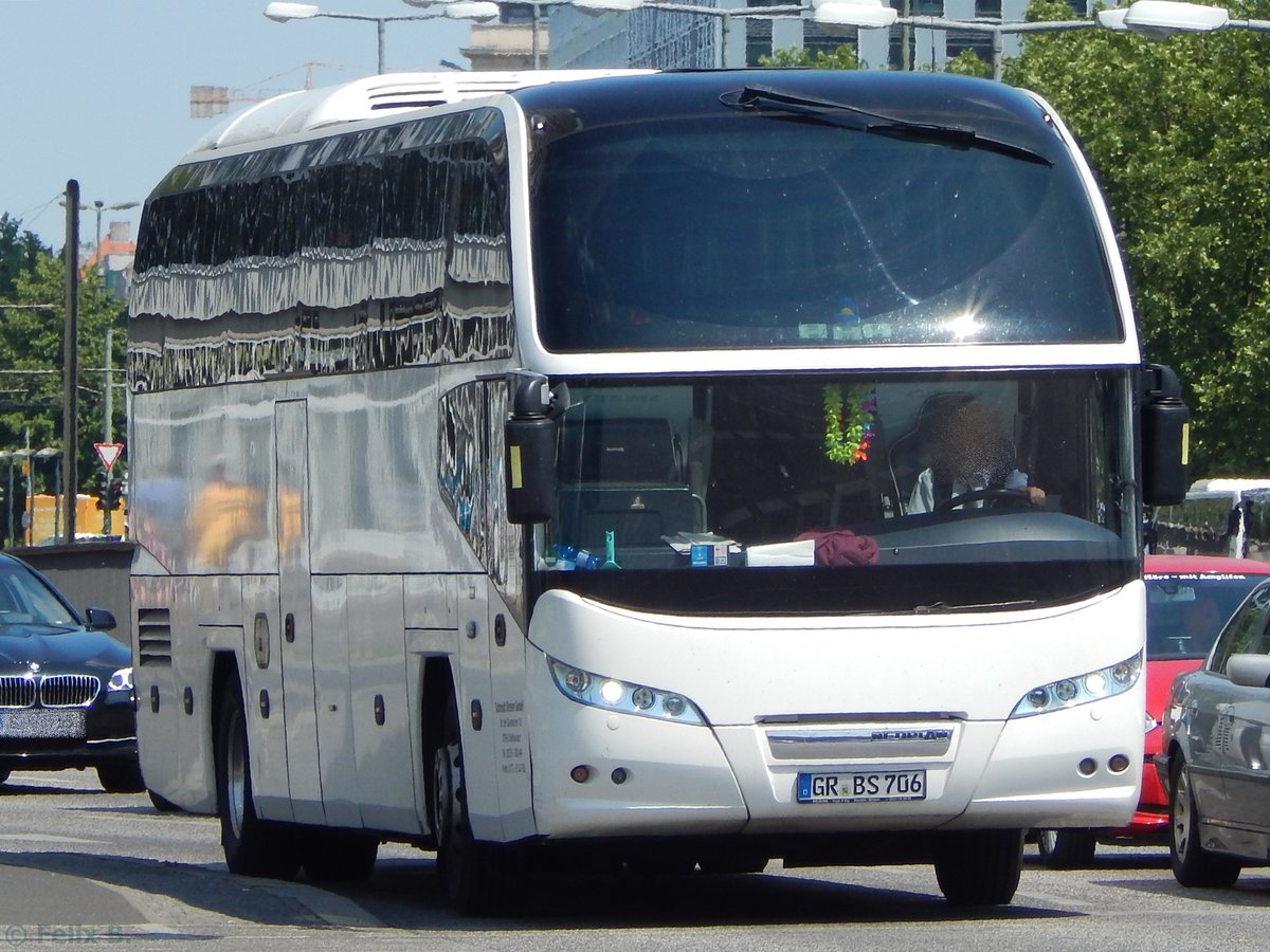 Neoplan Cityliner von Schmidt-Reisen aus Deutschland in Berlin am 08.06.2016