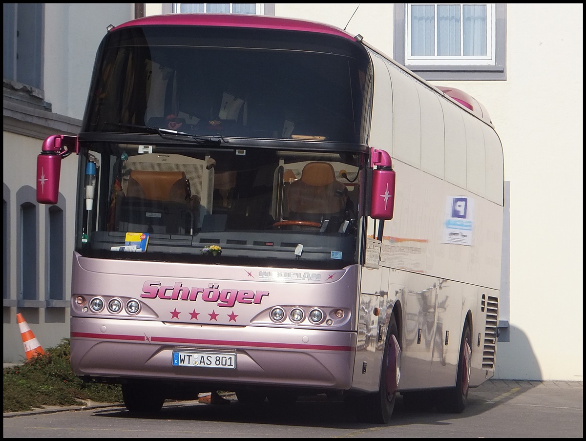 Neoplan Cityliner von Schrger aus Deutschland in Sassnitz am 22.08.2013
