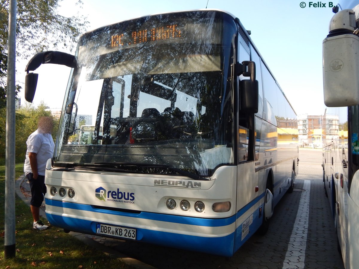 Neoplan Euroliner von Regionalbus Rostock in Rostock am 14.09.2016