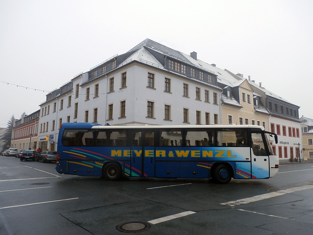 Neoplan N 316 auf der Stadtlinie in Marienberg. (3.12.2014)