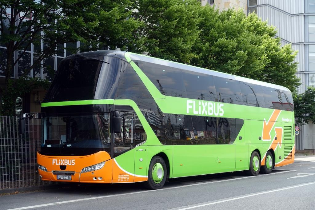 Neoplan Skyliner N 1222-3  Flixbus - Slavonija , Frankfurt Juni 2022