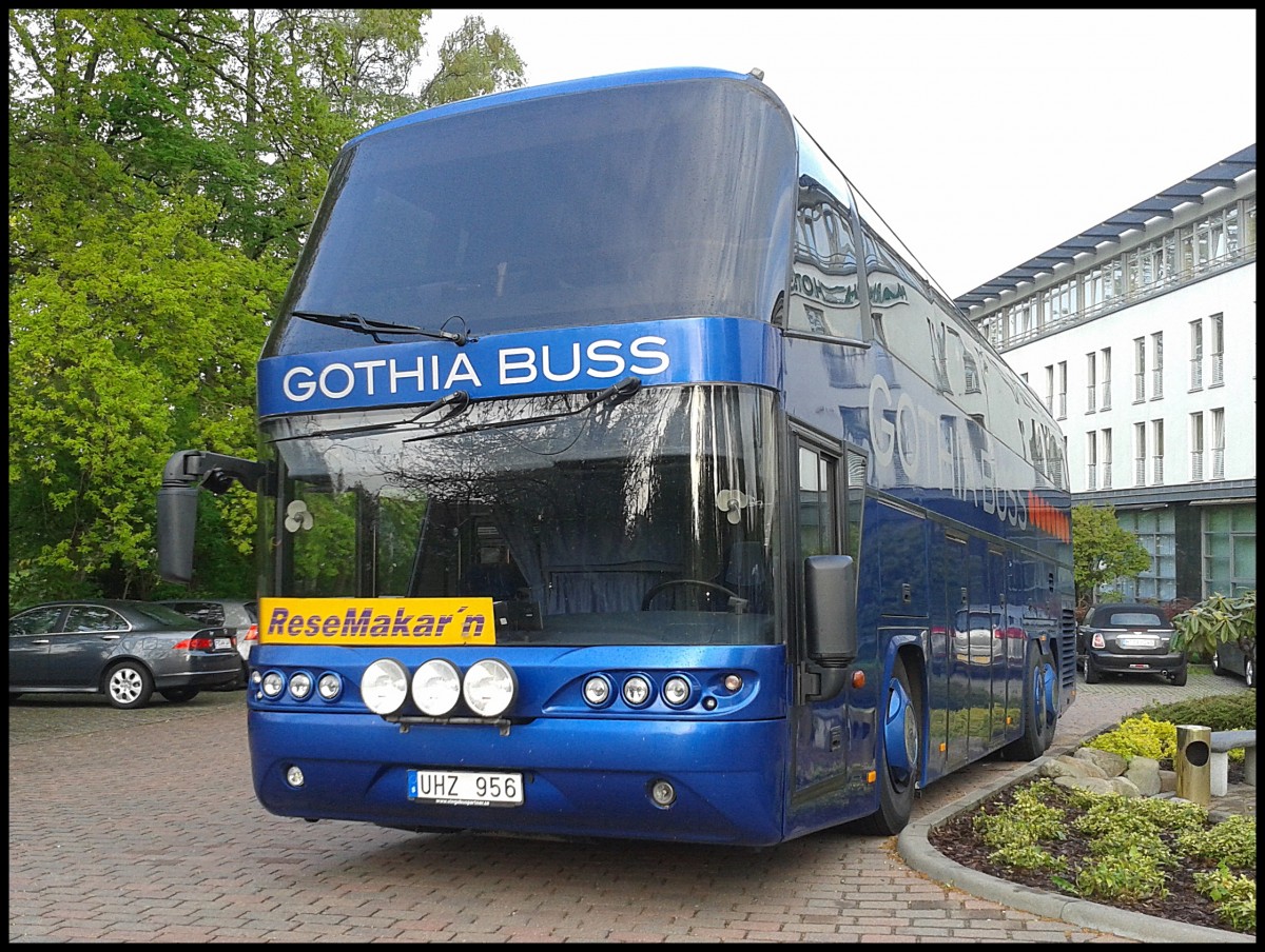 Neoplan Spaceliner von Gothia Buss aus Schweden in Bergen am 14.05.2013