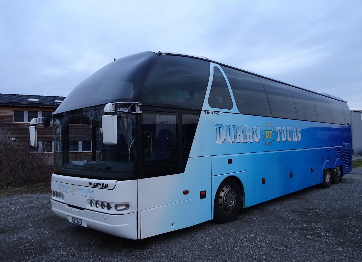 Neoplan Starliner (ex Buchard) Durmo Tours, Avenches février 2016