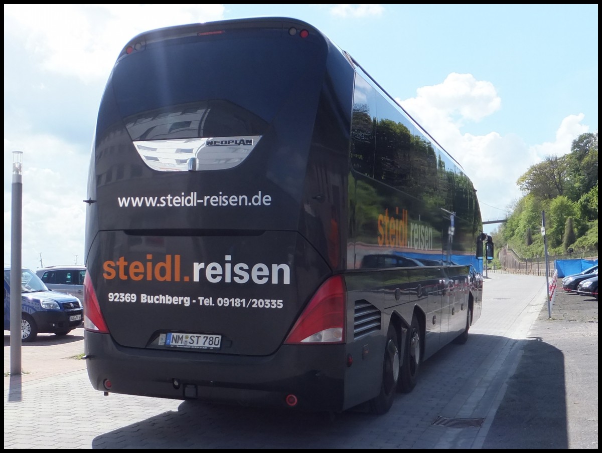Neoplan Starliner von Steidl Reisen aus Deutschland im Stadthafen Sassnitz am 13.05.2014