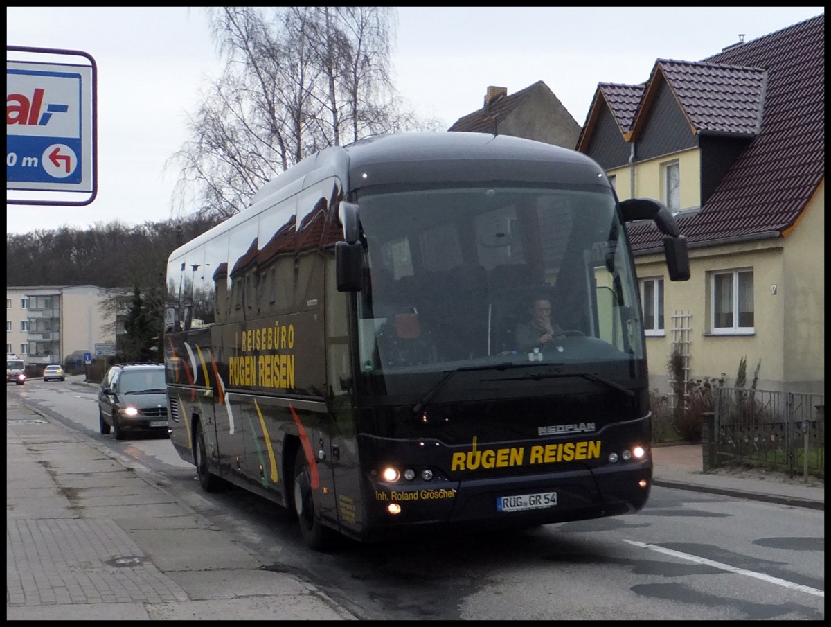 Neoplan Tourliner von Rgen Reisen aus Deutschland in Bergen am 13.01.2014
