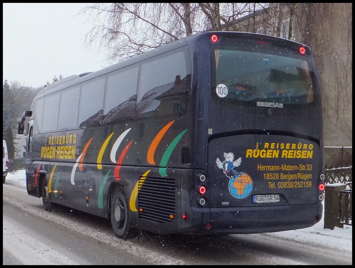 Neoplan Tourliner von Rgen Reisen aus Deutschland in Bergen am 27.01.2014