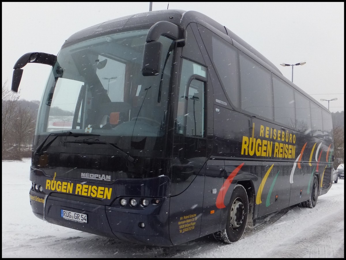 Neoplan Tourliner von Rgen Reisen aus Deutschland in Bergen am 27.01.2014