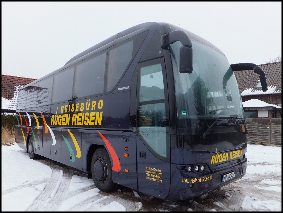 Neoplan Tourliner von Rgen-Reisen aus Deutschland in Lancken-Granitz am 08.02.2013