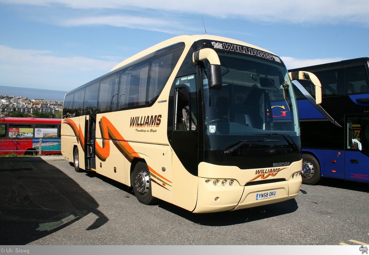 Neoplan Tourliner  Williams . Aufgenommen am 7. August 2014 in St. Ives / England.