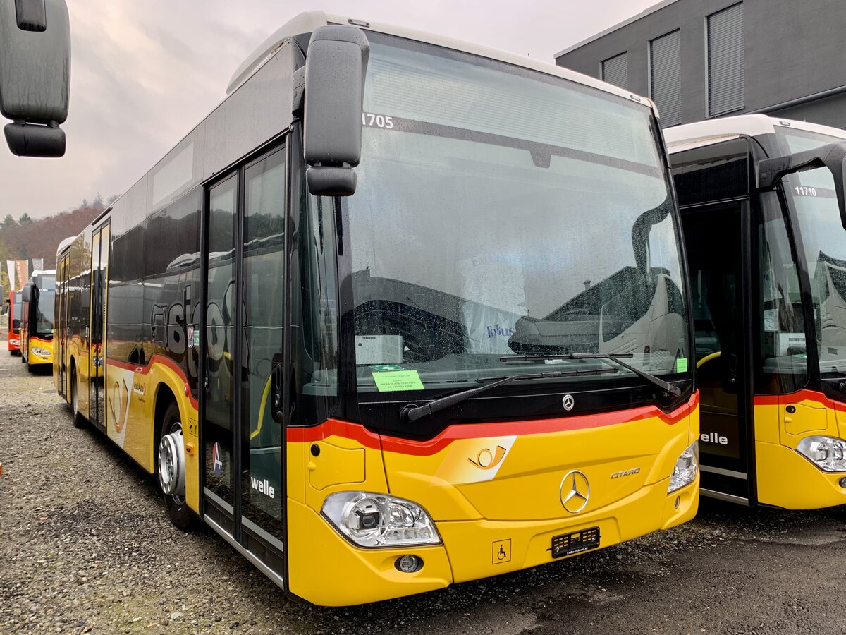 Neuer MB C2 hybrid '11705' für den PU Geissmann Bus, Hägglingen am 13.11.21 bei Evobus Winterthur.